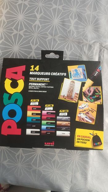 14 marqueurs posca neuf