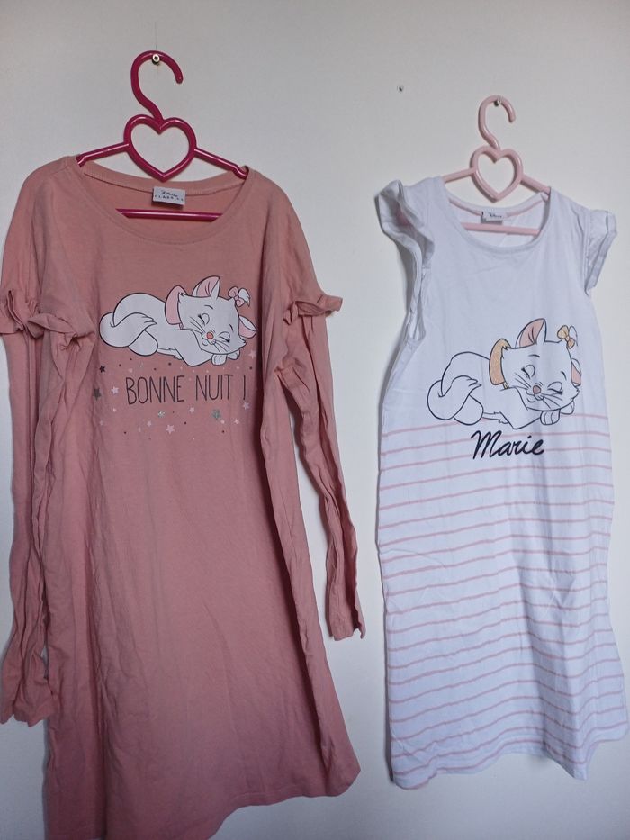 Lot de 2 chemises de nuit Disney store en 10 ans