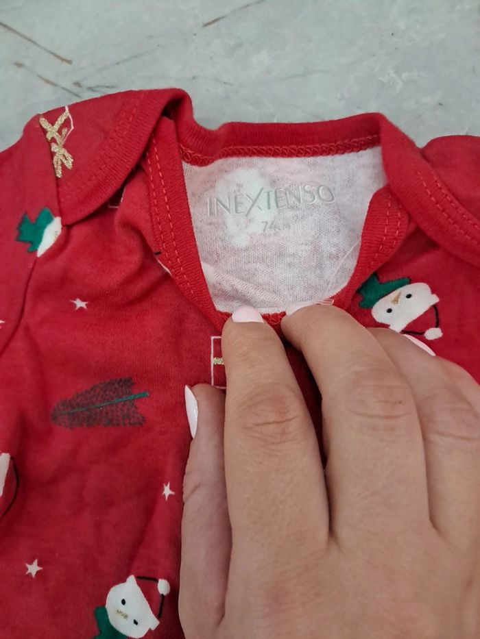 Body rouge in extenso - photo numéro 2