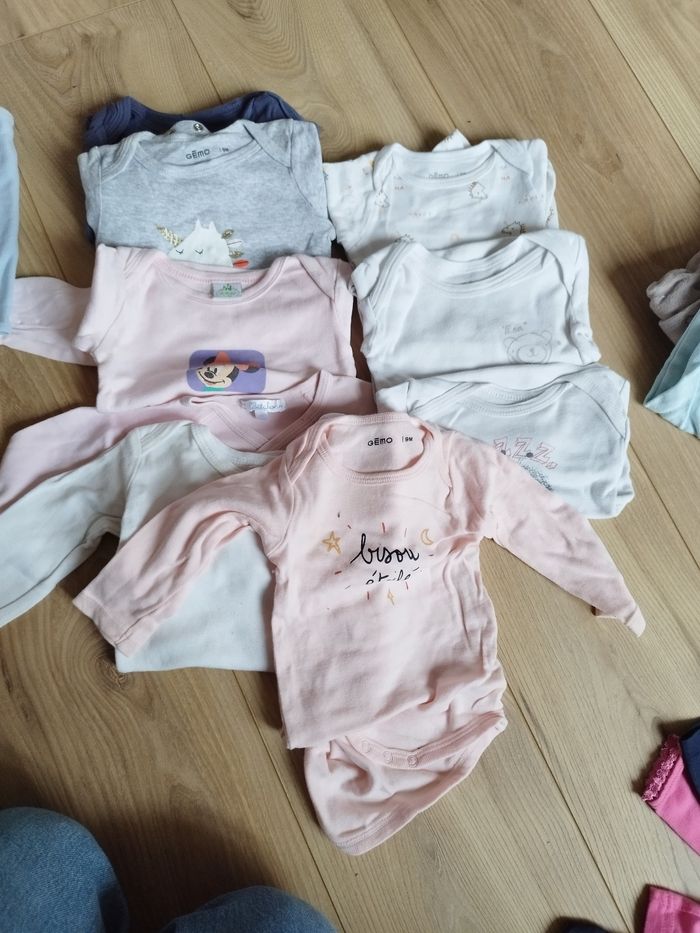 Lot vêtements - photo numéro 3