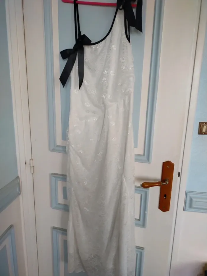 Très jolie robe longue