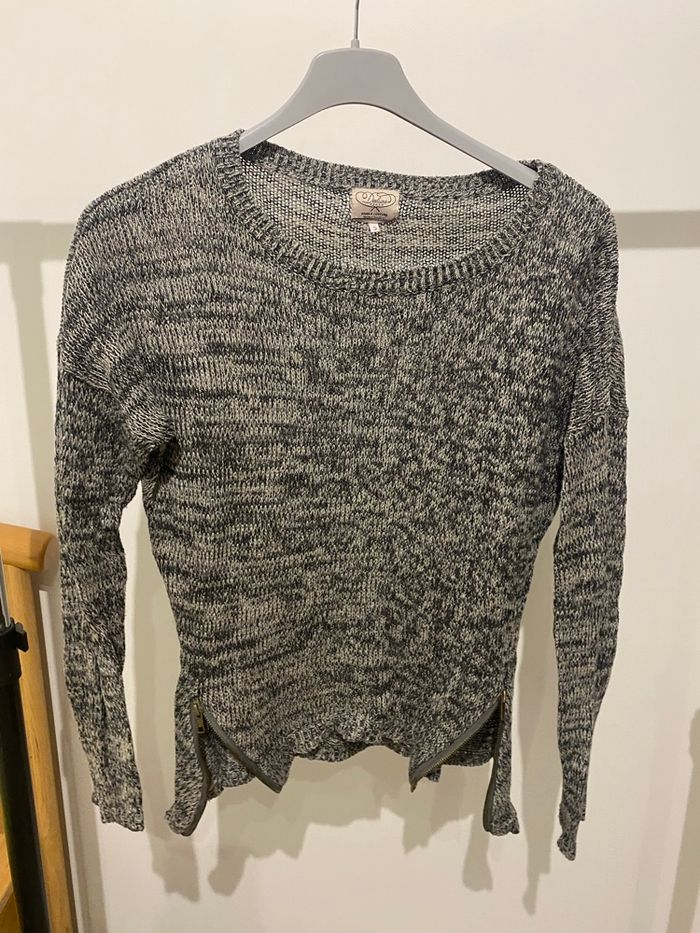 Pull gris taille S - photo numéro 2
