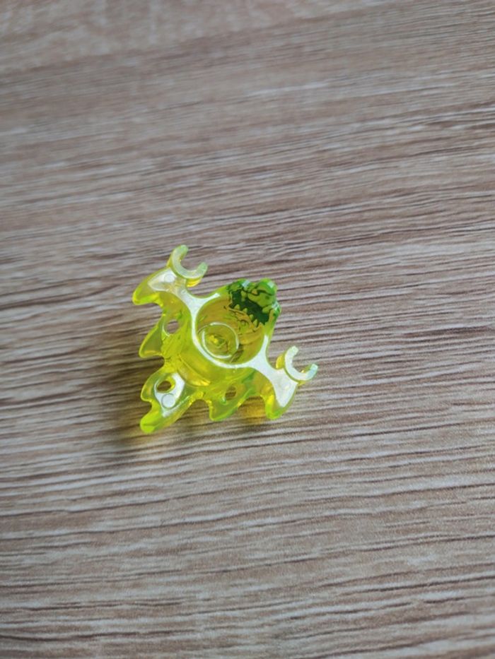 Lego minifig Skreemer vert transparent - photo numéro 5
