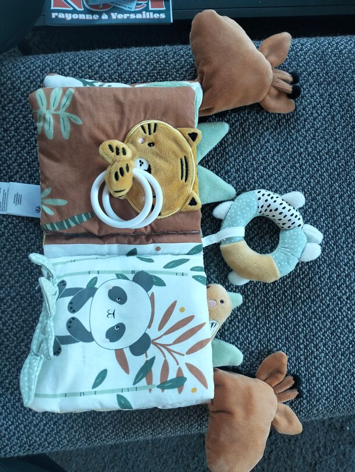 Livre d'éveil Vertbaudet - photo numéro 2