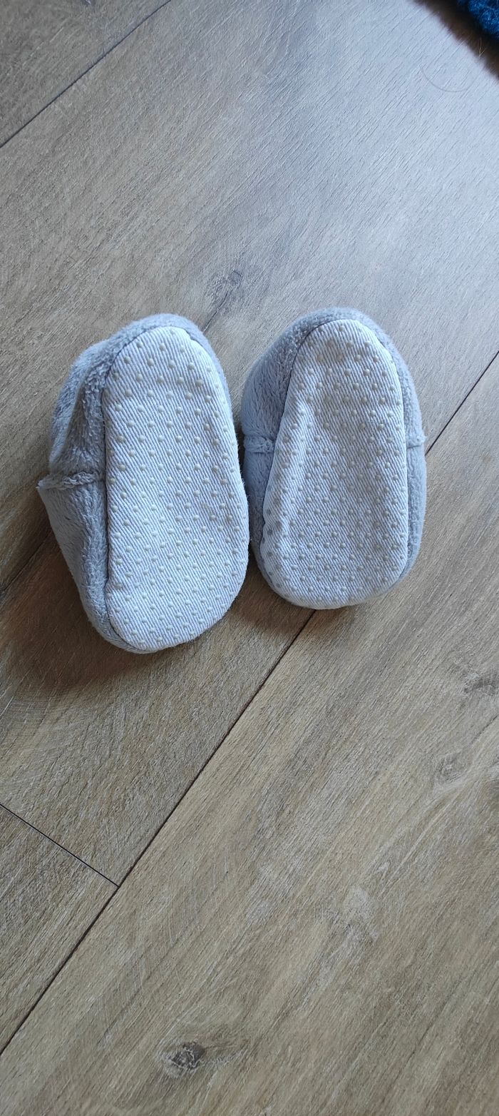 Chaussons bébé - photo numéro 2