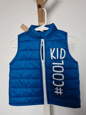 Veste sans manches 12 mois