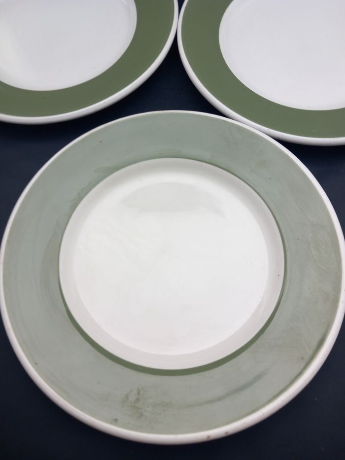 3 assiettes à dessert beige et vert - photo numéro 2