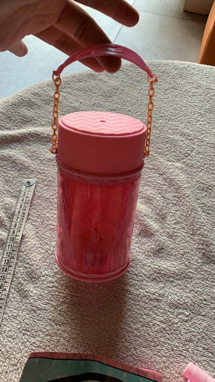 Lot poupée LOL sac rigide rose avec petit tonneau et biberon - photo numéro 5