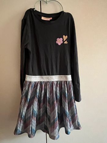 Robe someone