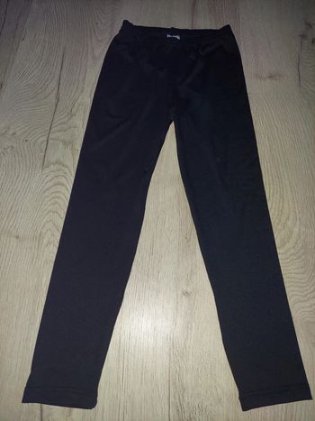 Legging sport 8 ans neuf