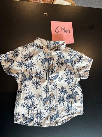 Chemise manche courte blanc dessin bleu