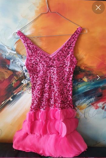 Robe de soirée rose pailletée taille 7/10 ans