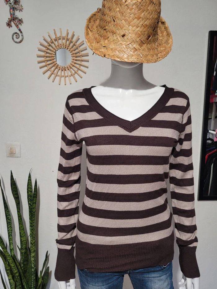 Petit pull rayé