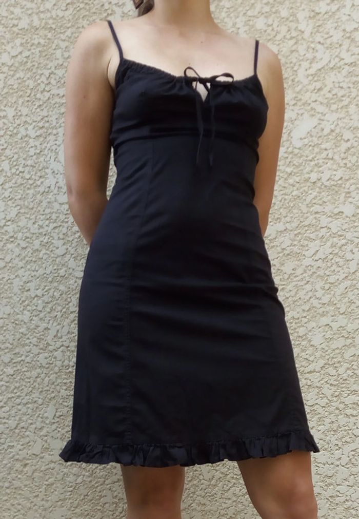 Petite robe noire T38 Jennyfer