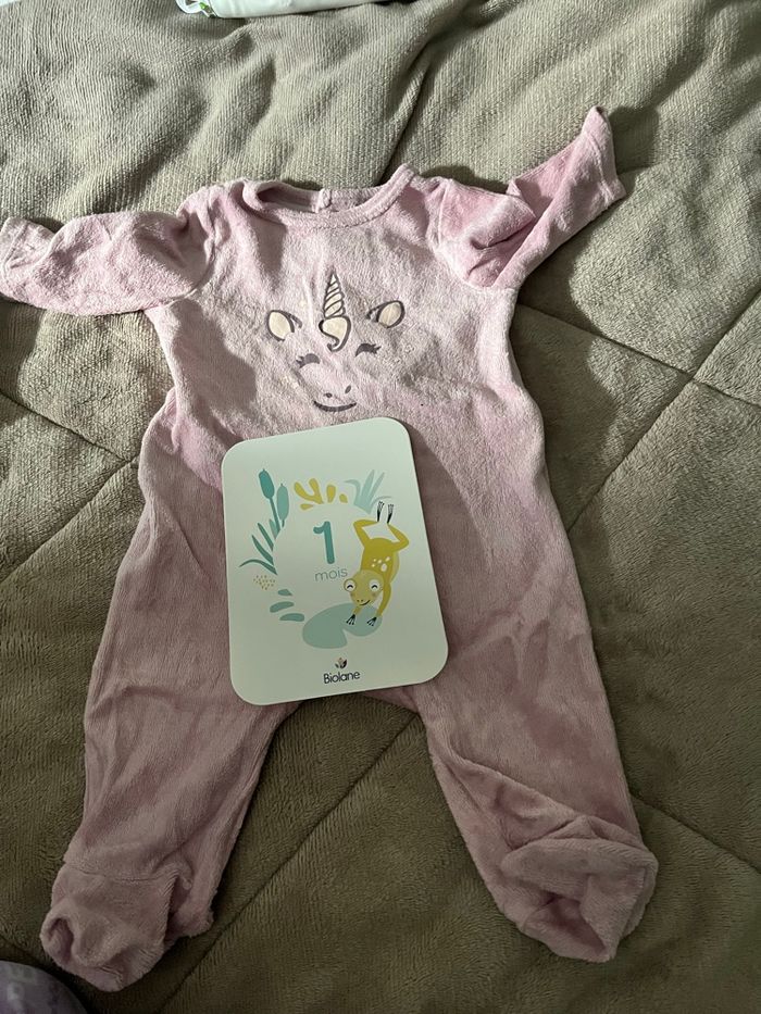 Lot de Pyjamas  gemo 1 mois