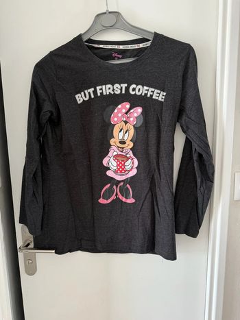 T shirt femme noir Disney taille M 40 42 But First Coffee très bon état