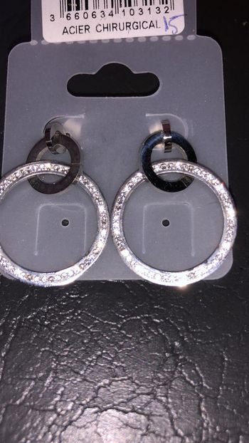 Boucles d’oreilles