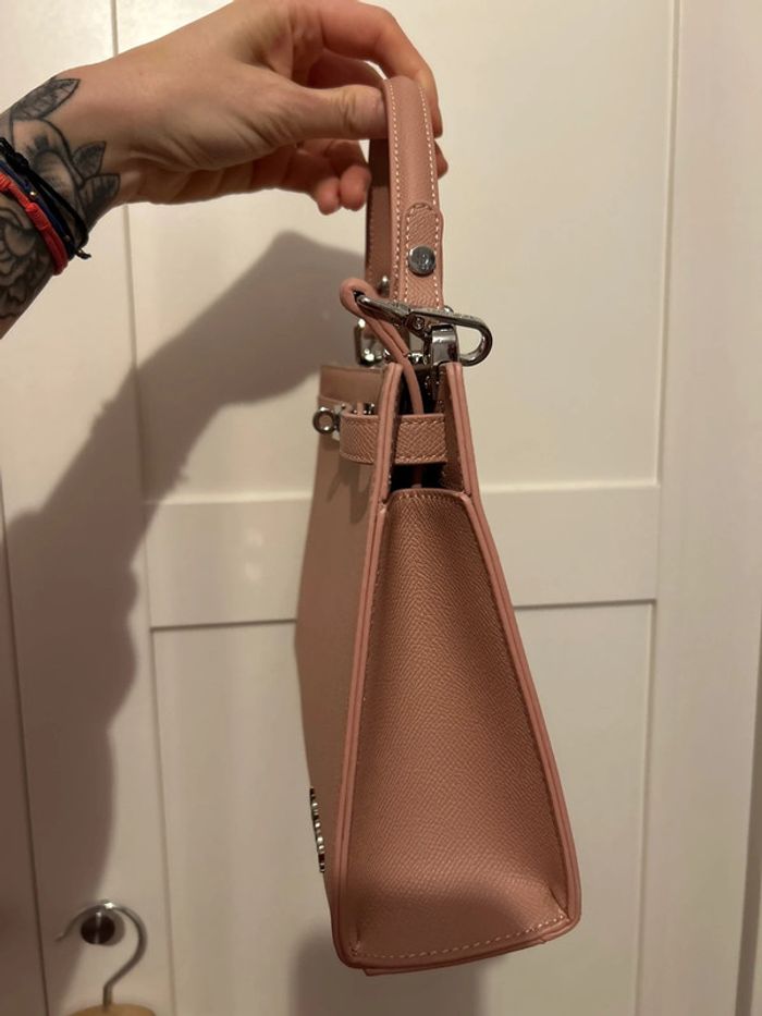 Sac à main label rose. - photo numéro 2