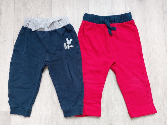 Lot 2 pantalons jogging 18-24M