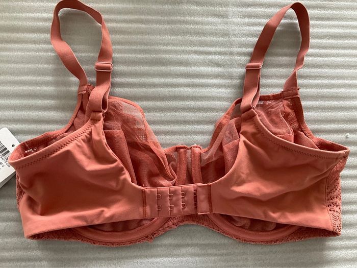 Soutien-gorge Femilet neuf - photo numéro 8