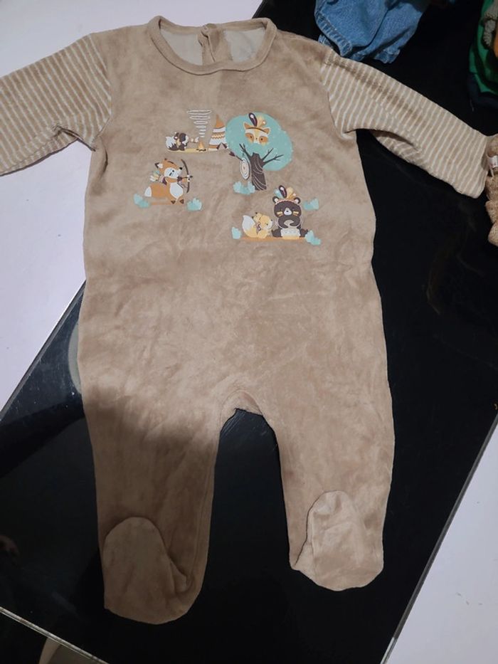 Pyjama - photo numéro 2