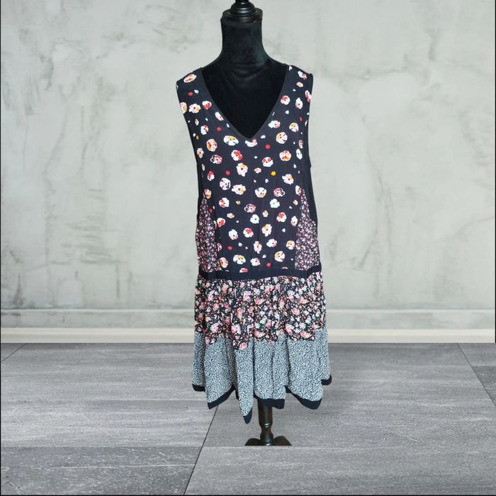 Jolie robe fluide et légère T42 Etam