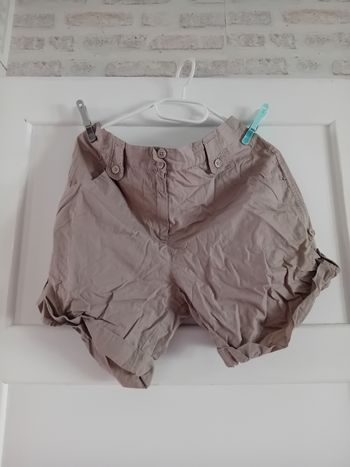 Short beige Tissaia