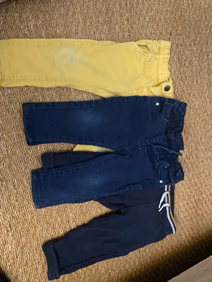 Lot 3 pantalon 18mois