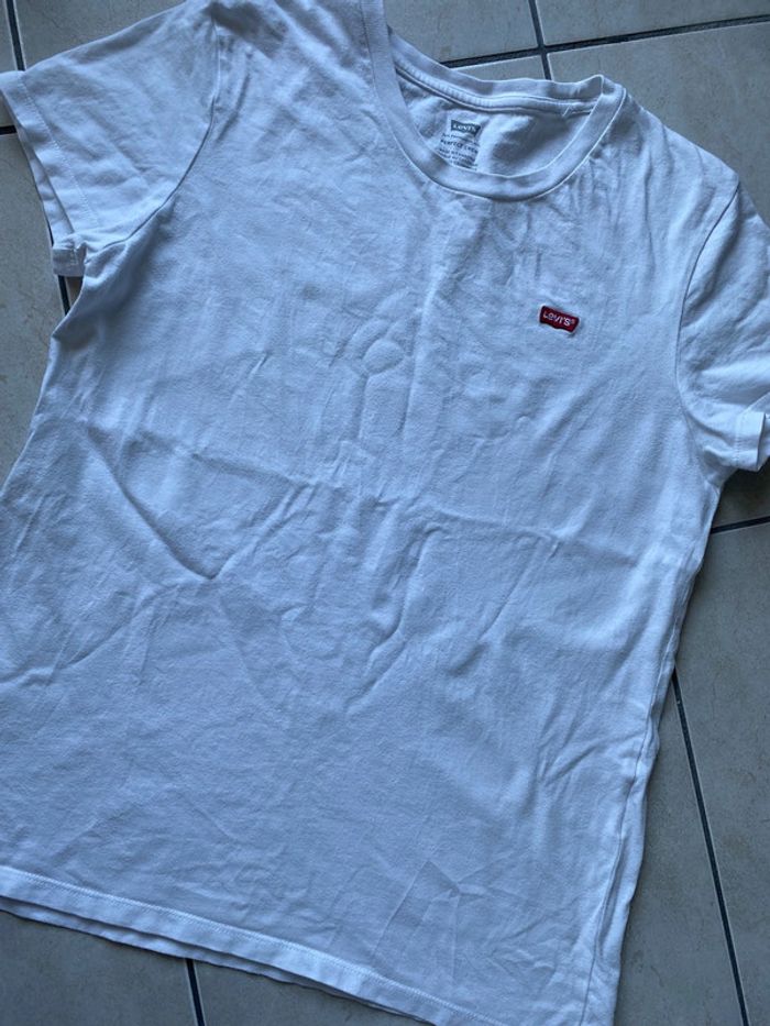 T-shirt femme blanc Levi’s 🤍 36 - photo numéro 3