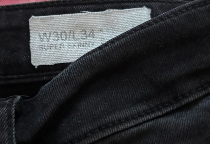 Jeans noir - photo numéro 4
