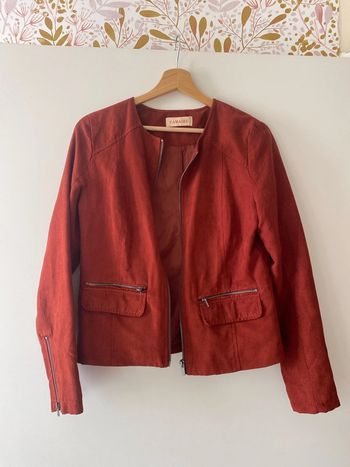 Perfecto effet daim rouge foncé