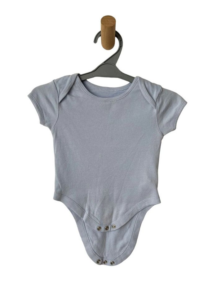 LOT de 4 bodies à manches courtes - Early days 68cm - photo numéro 2