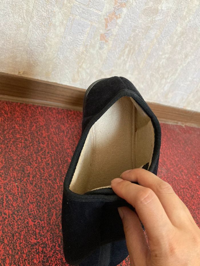 Chaussons noirs 39 neut - photo numéro 3