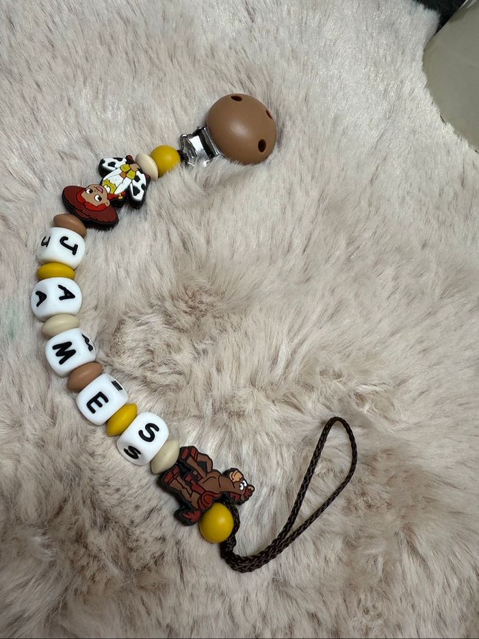 Attache tétine toy story