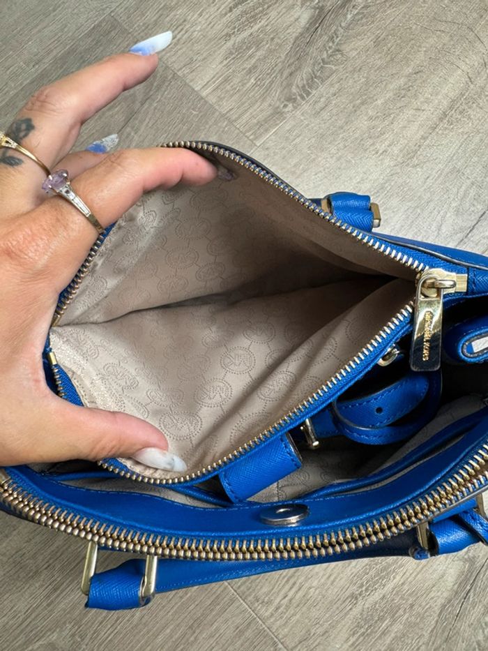💙 Sac à main Michael Kors bleu royal SOLDÉ -20% 💙 - photo numéro 3