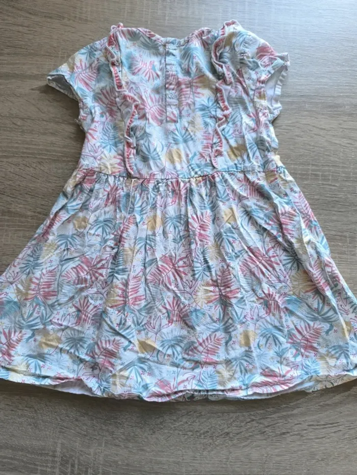 Robe fleurie Petit béguin 4 ans - photo numéro 3