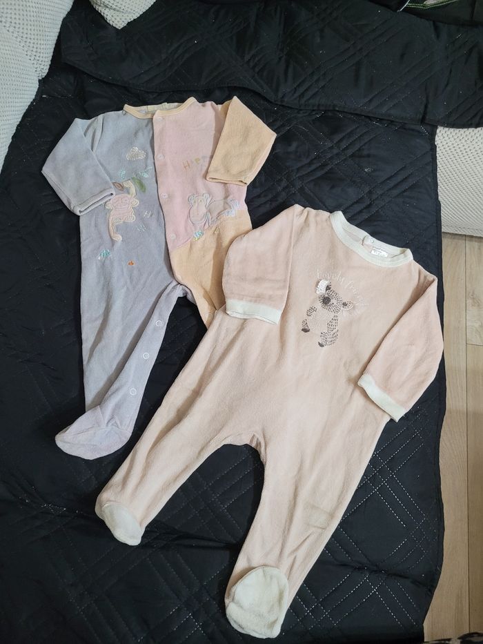 Pyjamas - photo numéro 2