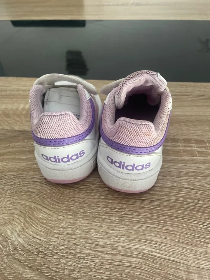 Basket adidas 23 - photo numéro 3