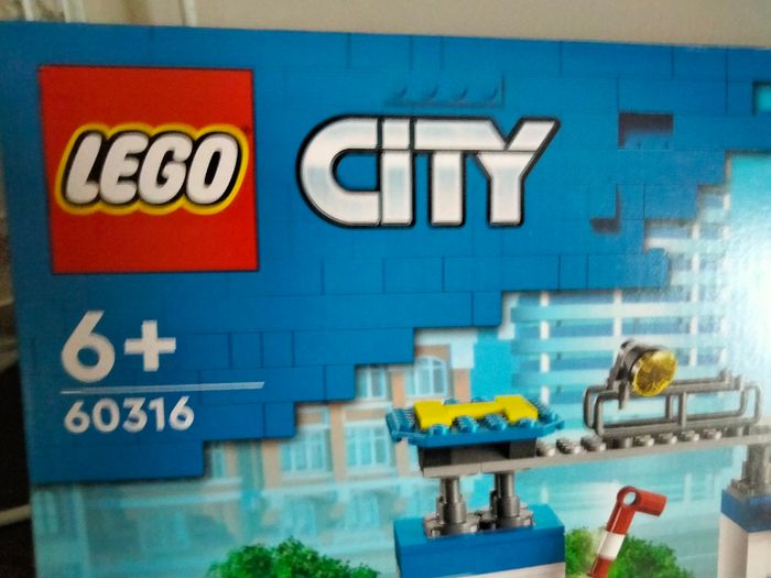 Commisariat de police Playmobil neuf - photo numéro 5