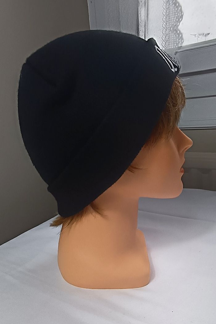 bonnet Jennyfer femme TU NEUF - photo numéro 6