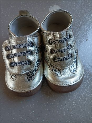 Chaussure bébé fille