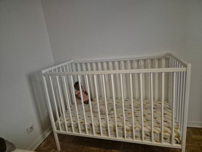 Lit bébé comme neuf - photo numéro 2
