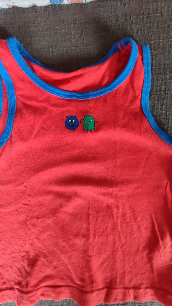 Lot sous vêtements débardeurs garçon Primark - photo numéro 4