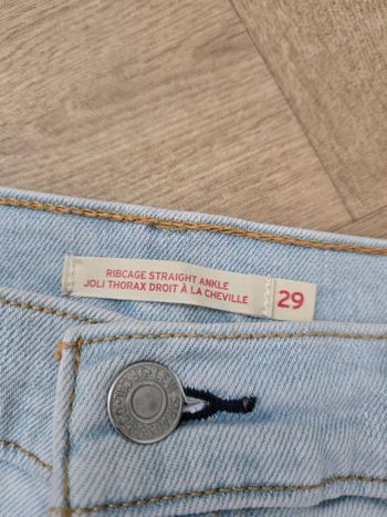 Levi's femme ribcage straight ankle W29L27