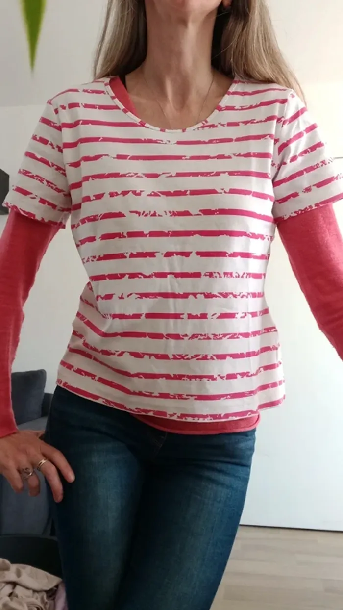 Tee-shirt blanc et rose Femme T.M/L - photo numéro 12