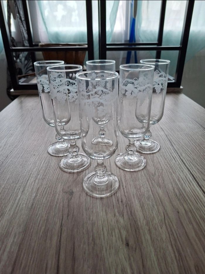 Lot verres à pieds x6