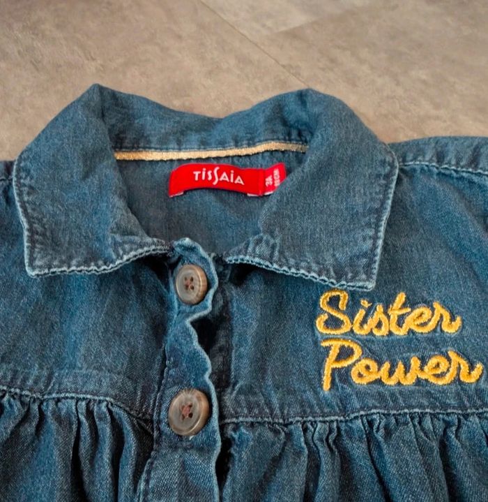 Robe en jean fille 3 ans comme NEUVE - photo numéro 3