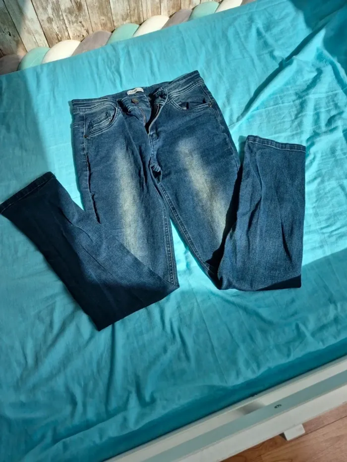 Jeans Neuf 12ans