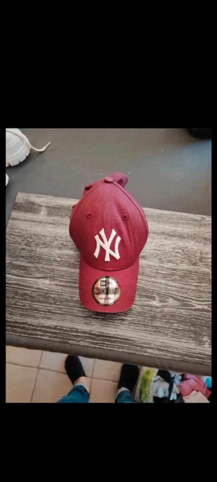 Casquette Femme New Era – Couleur Bordeaux – Style & Confort