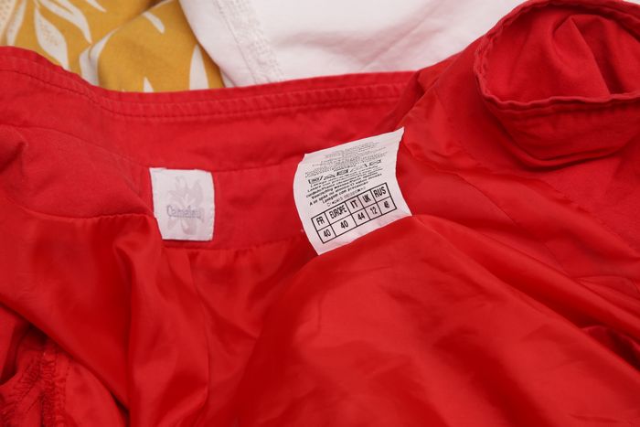 Veste rouge - photo numéro 3